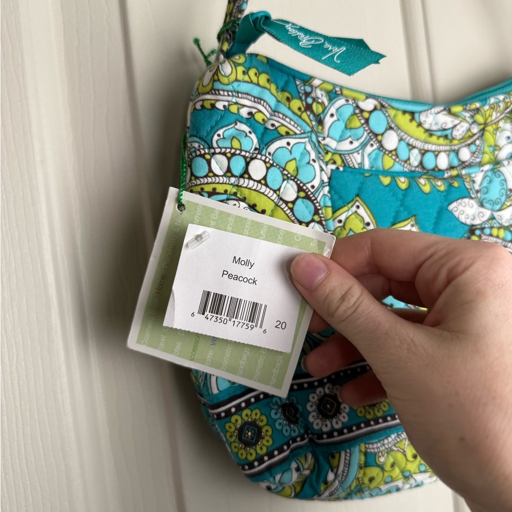 NWT Vera Bradley Peacock Molly Shoulder Bag NWT RETIRED PATTERN - LAST ONE - Picture 2 of 6